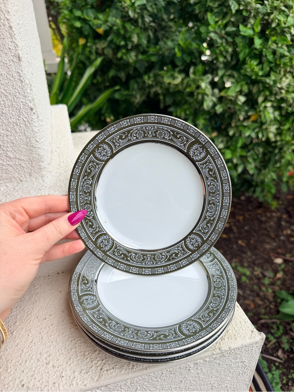 Forest Damask 3544 Fine China Japan Dessert Salad Plates Set of 4 Olive Green